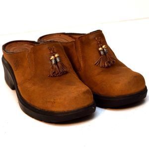 Ariat Clogs Mules Slip On Shoes Womens Size 7B Brown Tassled Suede Leather 93897